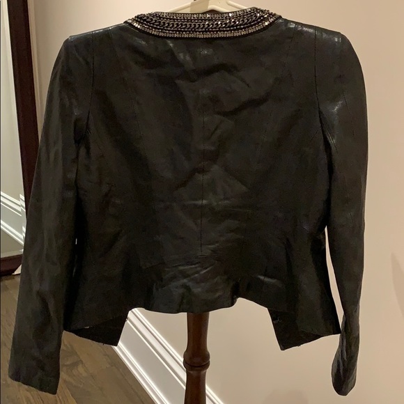 Leather jacket with chain collar - Picture 3 of 6